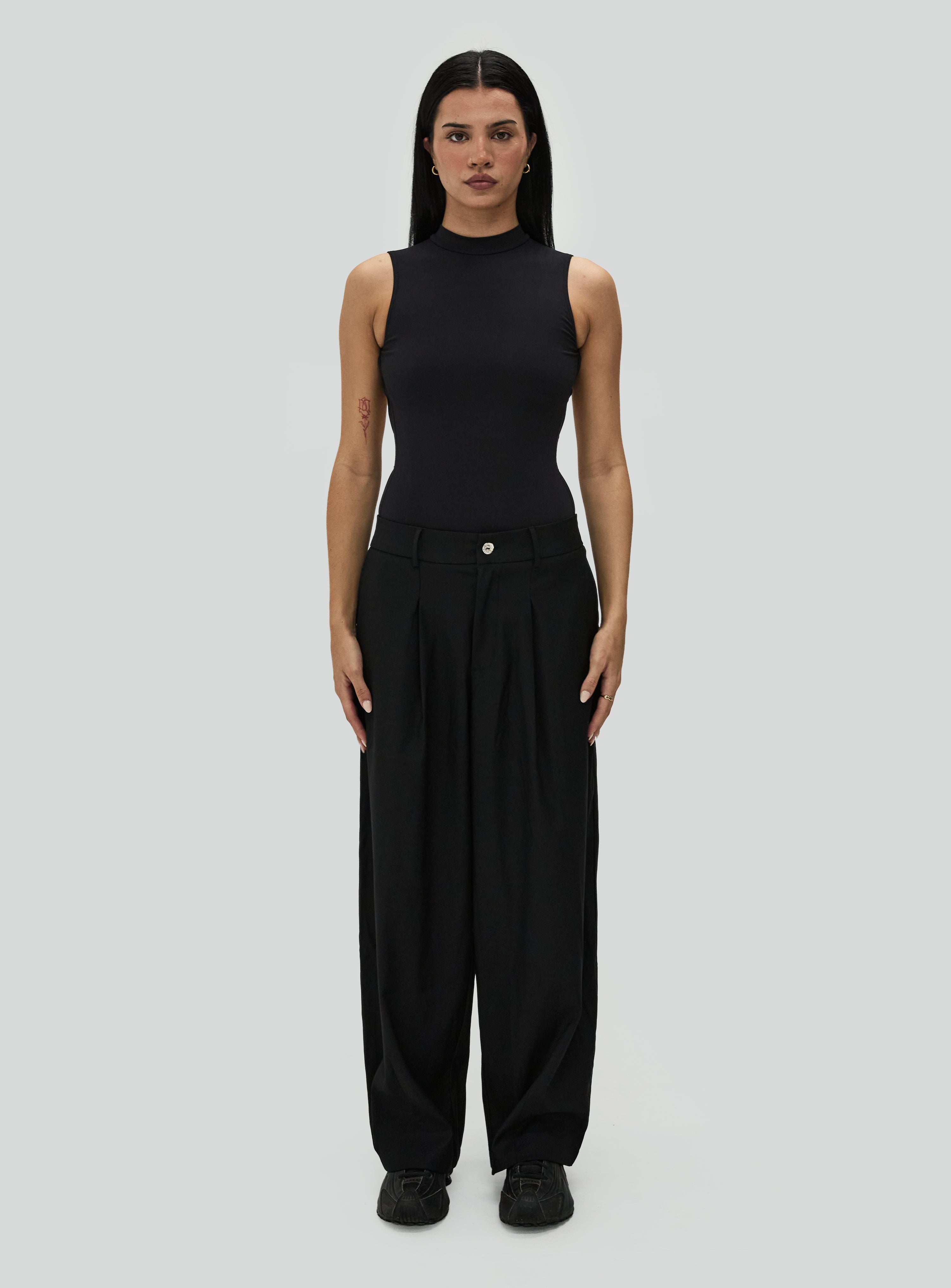 La Rose Brûlée | Pleated Pants