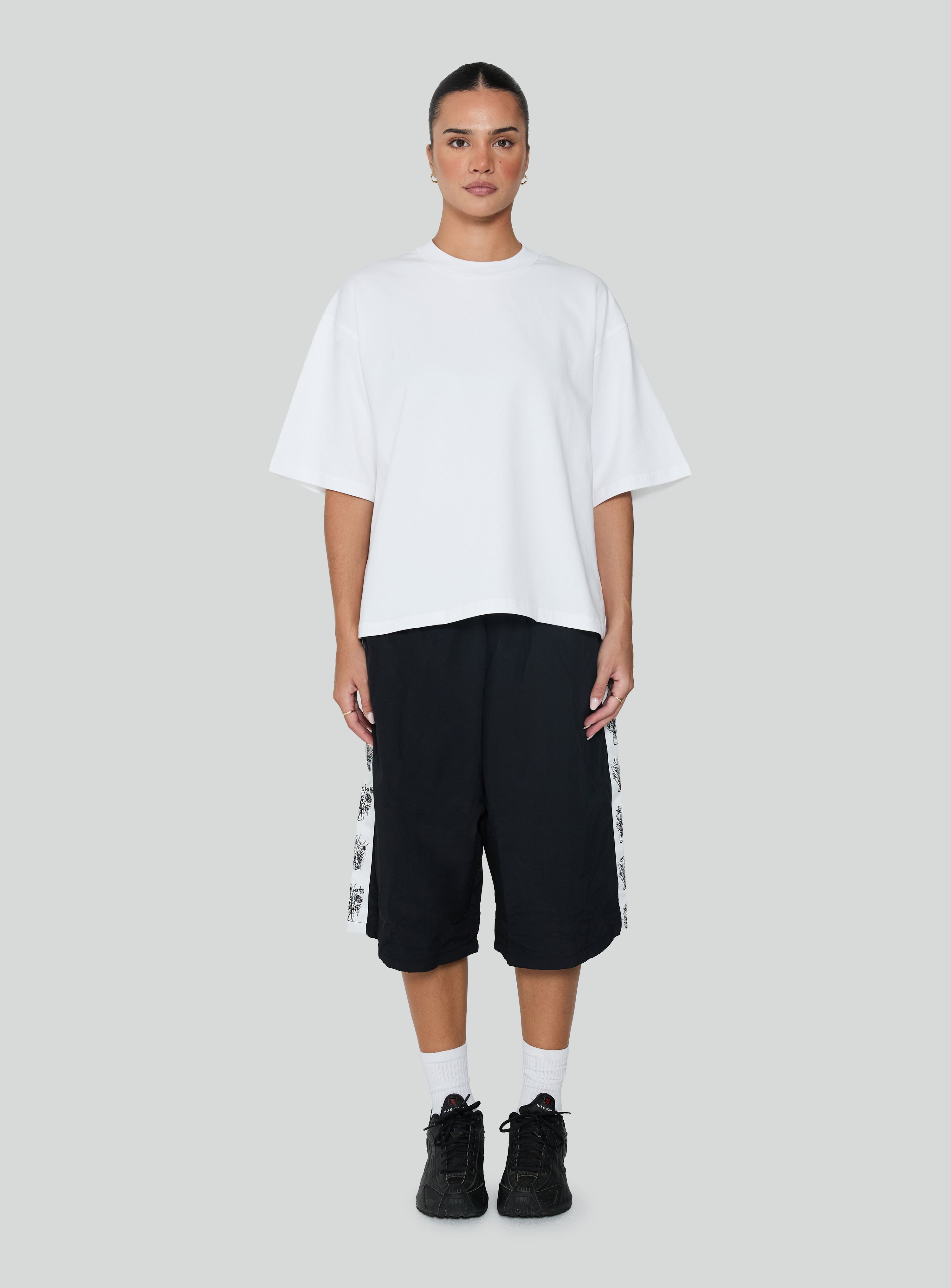 Flora Nylon 3/4 Shorts